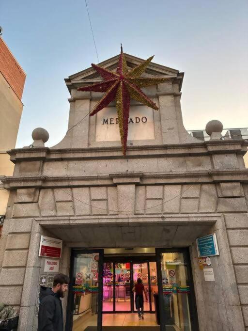Market Martinez De La Riva I Madrid Exteriör bild
